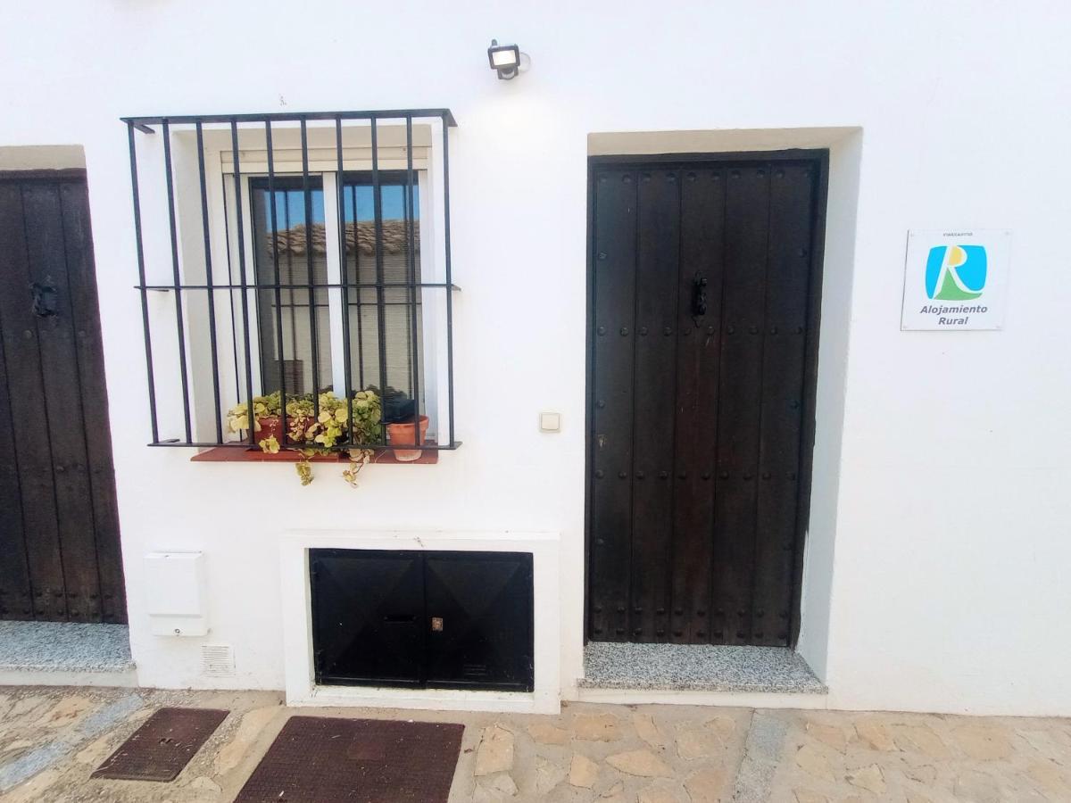 Casa Rural Agua De Azahar Chimenea Zahara De La Sierra Exterior foto